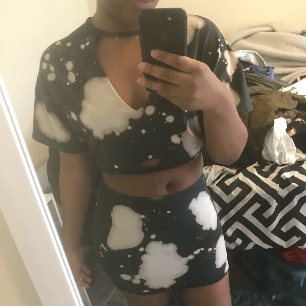 Bleached two piece set